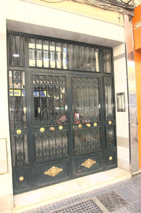 Habitacion En El Corazon Del Centro De 马拉加 外观 照片