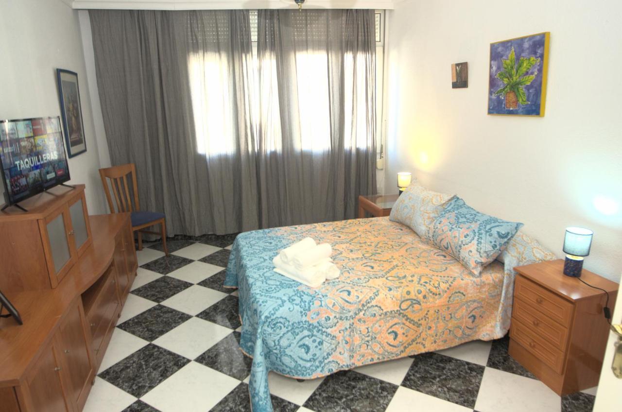 Habitacion En El Corazon Del Centro De 马拉加 外观 照片