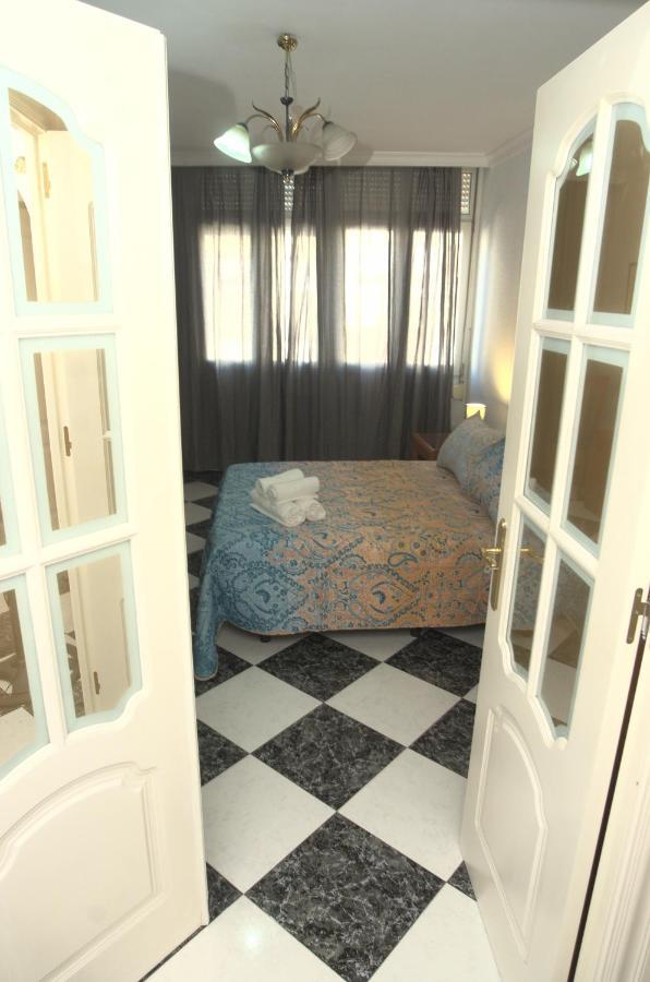 Habitacion En El Corazon Del Centro De 马拉加 外观 照片